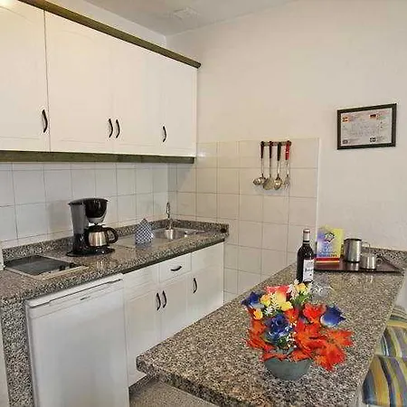 Claveles Park Hotel