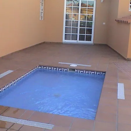 Hotel Claveles Park 2*